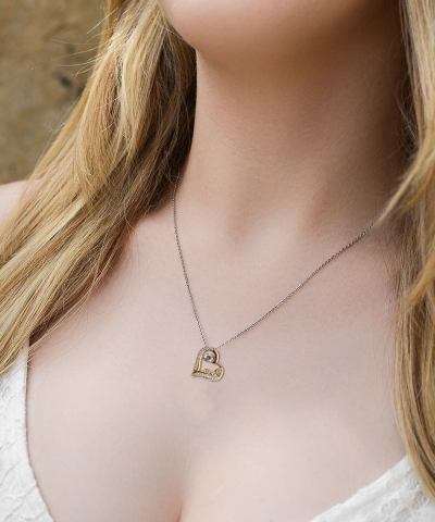 Joyful Gratitude: The Unconditional Love of Mom Love Dancing Necklace - Image 9